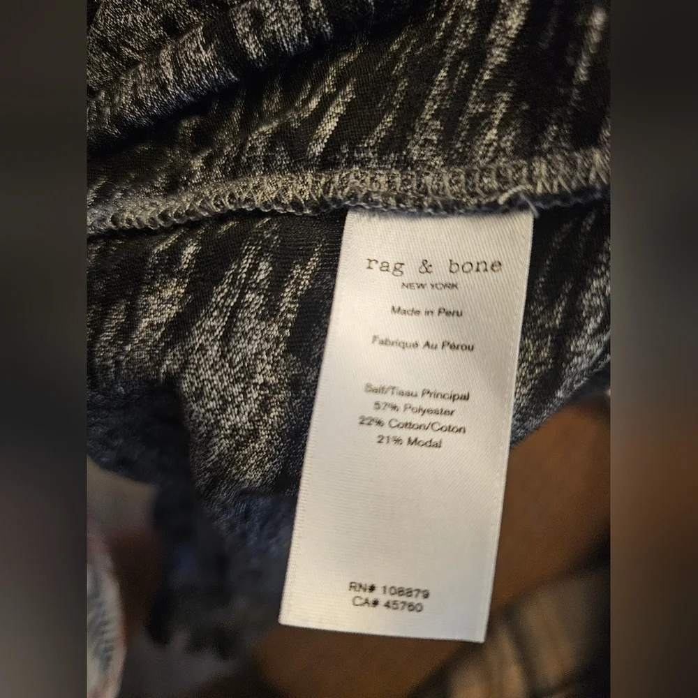 rag & bone shirt! 💯 - Picture 3 of 4